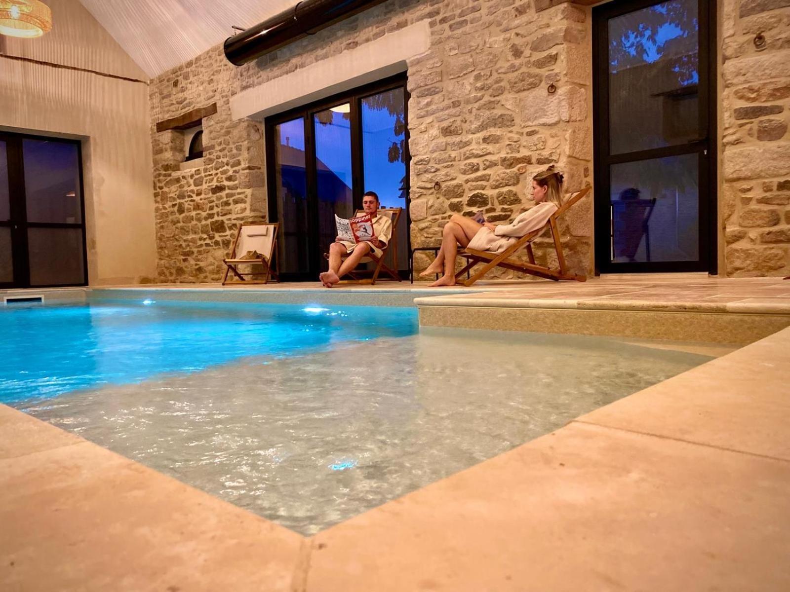 Le Domaine De Soani - Piscine Interieure, Jacuzzis & Sauna Adult Only Saint-Evarzec Exterior photo